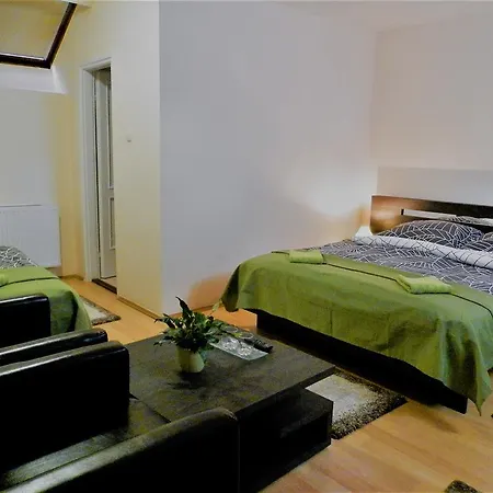 Bartok Ter Panzio 3* Eger