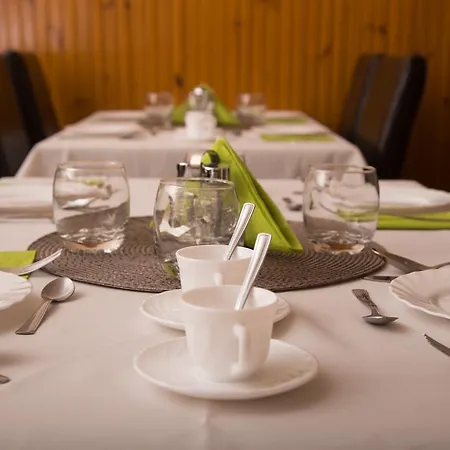 Bartok Ter Panzio 3* Eger