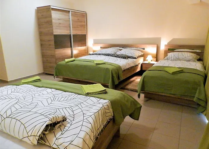 Bartok Ter Panzio Eger