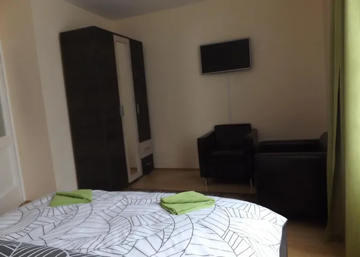 Bartok Ter Panzio Nocleg ze śniadaniem 3*